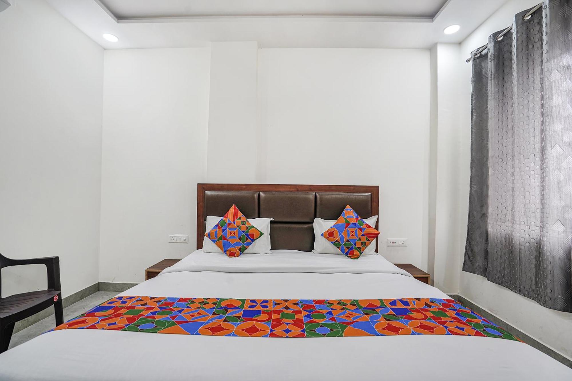 Fabhotel Akash Inn Агра Экстерьер фото